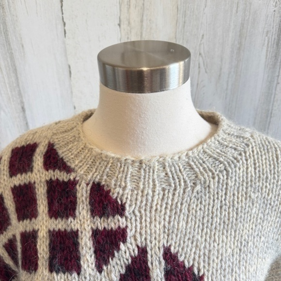 Vintage Hand-Knit Wool Mohair Geometric Burgundy natural fibers large - Picture 2 of 8